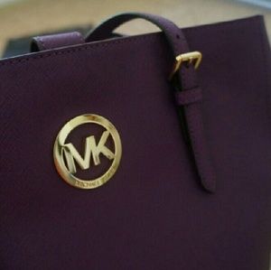 (Brand new) Michael Kors Large Tote