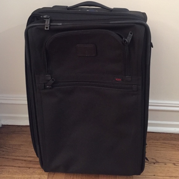 Tumi carry on