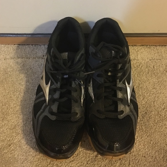 Mizuno Volleyball Shoes