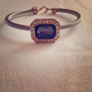 Never worn latch bracelet