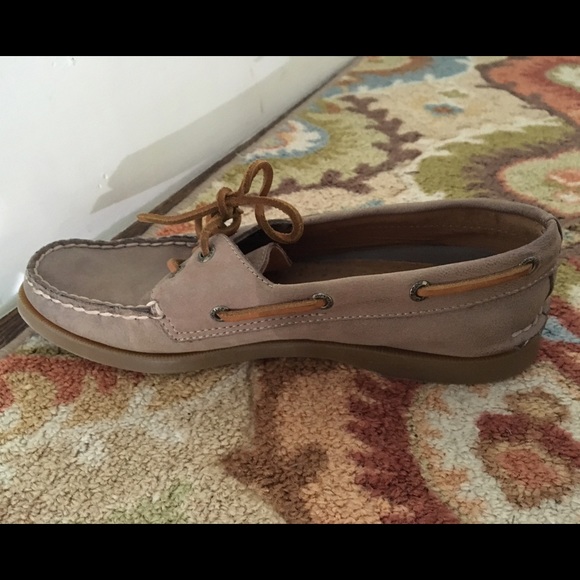 GREY SPERRY - Picture 2 of 4