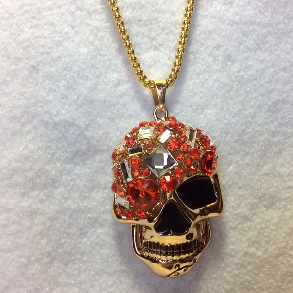 SOLD!!!  💋 BETSEY JOHNSON "ARTWEAR" NECKLACE 💋 - Picture 3 of 4