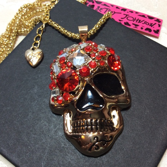 SOLD!!!  💋 BETSEY JOHNSON "ARTWEAR" NECKLACE 💋 - Picture 4 of 4