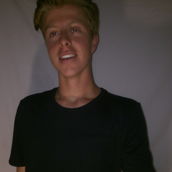 Meet your Posher, Caleb - Picture 1 of 1