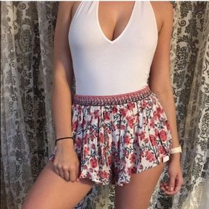 Floral flutter shorts