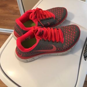 Nike free 3.0 tennis shoes
