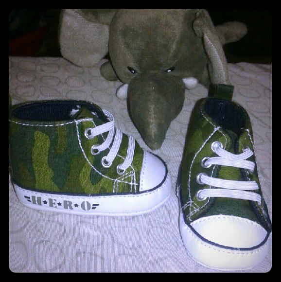 Nb baby hero camouflage crib shoes