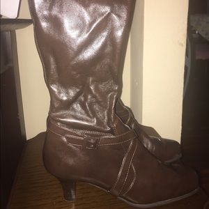 Kenneth Cole boots