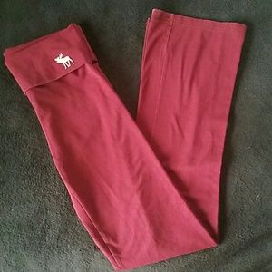 A&F yoga pants
