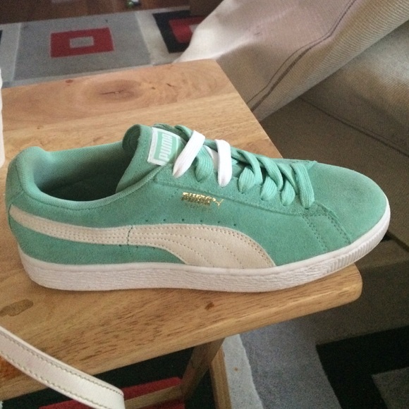 Puma Suedes Mint
