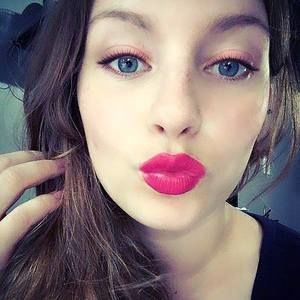 Meet your Posher, Toni