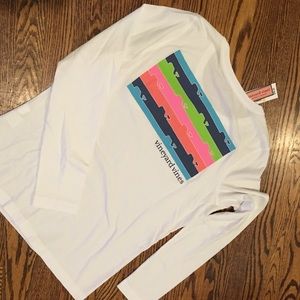Vineyard Vines Women's Long sleeve Whale Tee.