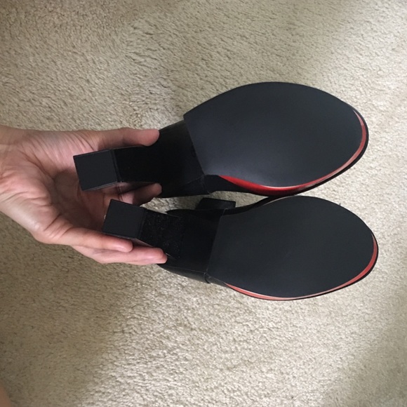 dv by Dolce Vita booties - Picture 3 of 3