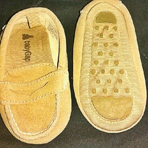 Baby gap shoes