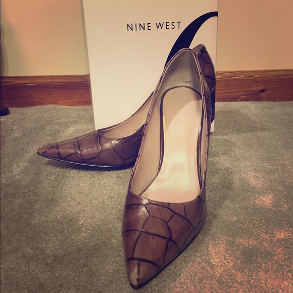 Nine West Purple leather heels