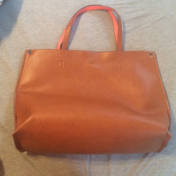 Free people tote