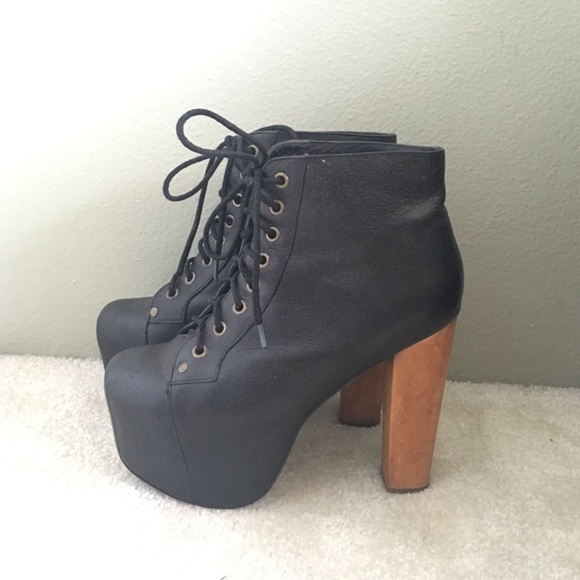 Lita booties