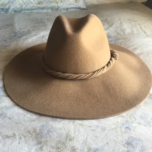 Tan Wool Floppy Free People Hat w Knot detail
