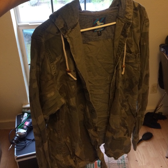 Camo modern amusement jacket
