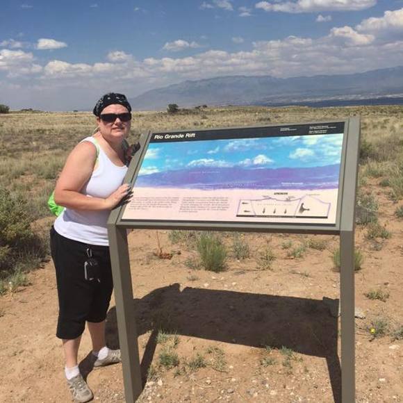 Meet your Posher, Shenda - Picture 1 of 1