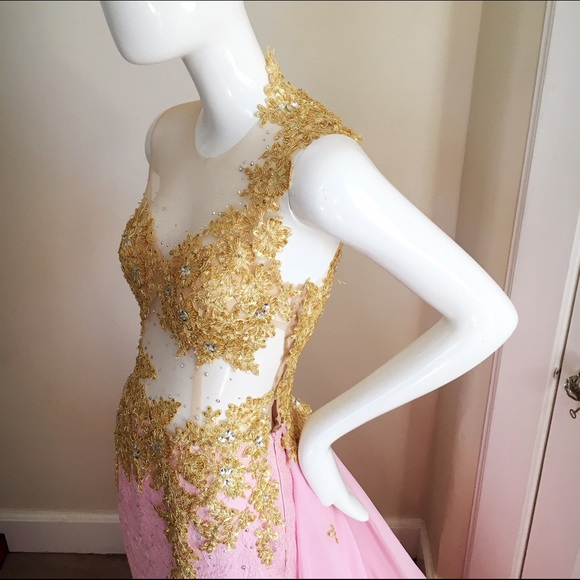 Overskirt Evening Gown - Picture 3 of 4