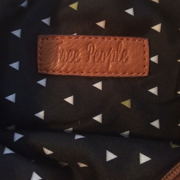 Free people computer or IPad case with dust bag - Picture 3 of 4