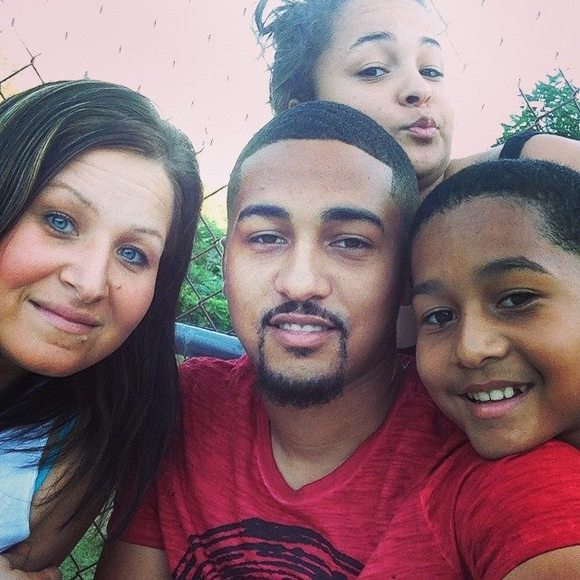 Meet your Posher, Alida - Picture 1 of 1