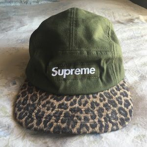 5 panel olive and leopard Supreme knockoff hat
