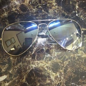 Ray Ban Aviator Gray Mirror