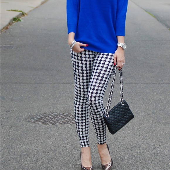 ✨RESTOCK ✨Houndstooth print leggings BEST SELLING - Picture 4 of 5
