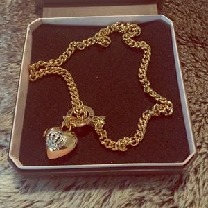 SALE! Juicy Couture N-Bow Toggle Heart