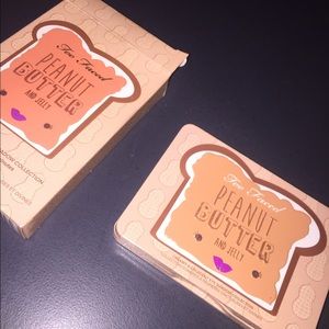 Too Faced Peanut Butter and Jelly Palette