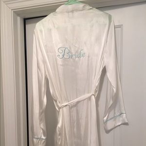 BRIDE robe