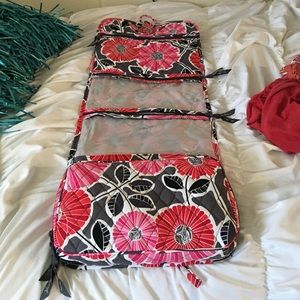 Vera Bradley hanging organizer