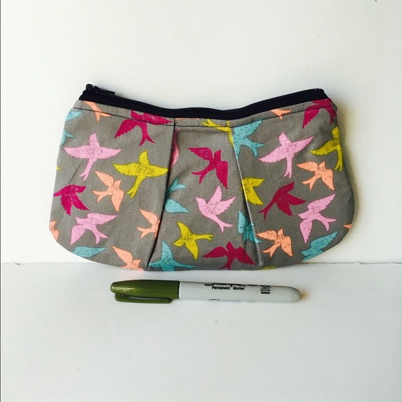 Bird Print Pleated Zippered Pouch