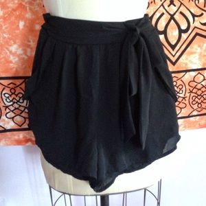 💠Black shorts💠