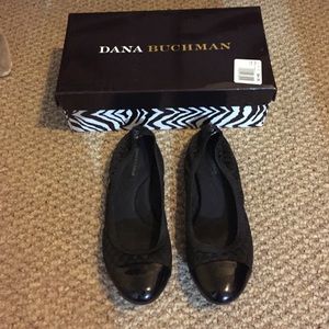 Dana Buchman Flats