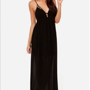 Never worn Lulus black maxi dress