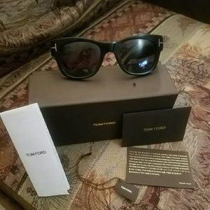 Tom ford polarized sunnies