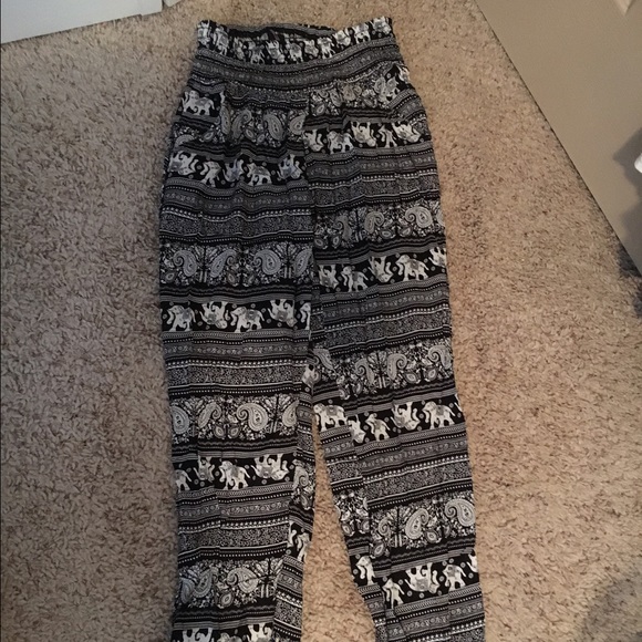 Printed joggers