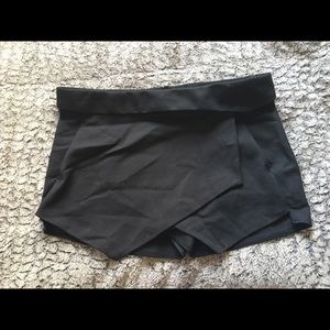 Zara Black Skirt/Short