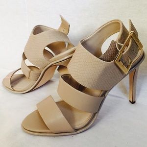 NWT! Calvin Klein nude heels!