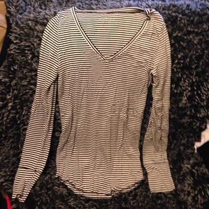 Stripped long sleeve shirt