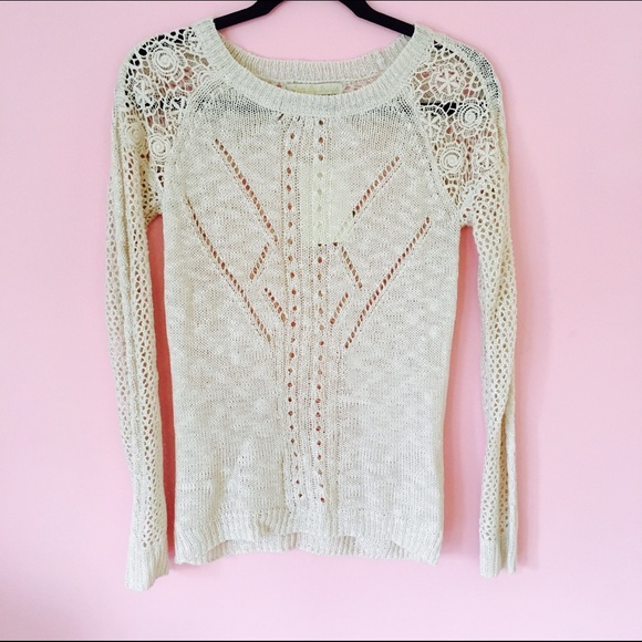 Knit sweater