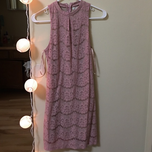 Fitted nude pink dress