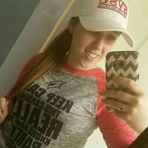 Meet your Posher, Kayla