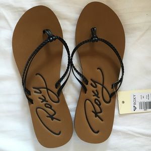 Roxy flip flops