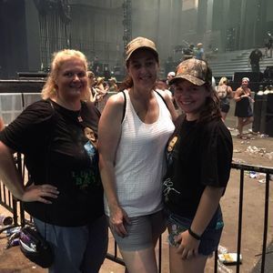 Meet your Posher, Janett