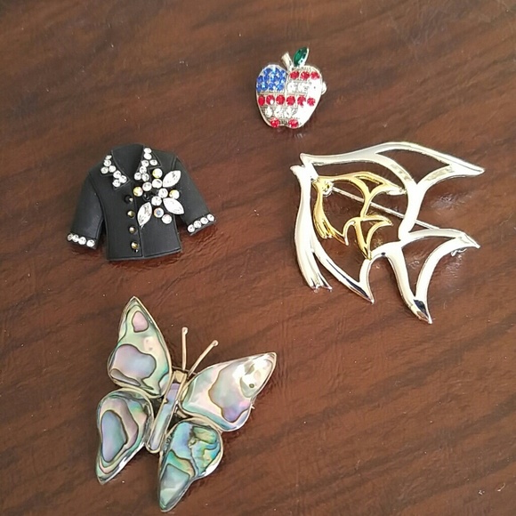 Pins - Picture 1 of 1
