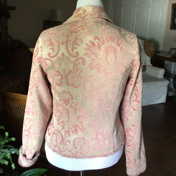 Jacket - Picture 2 of 4
